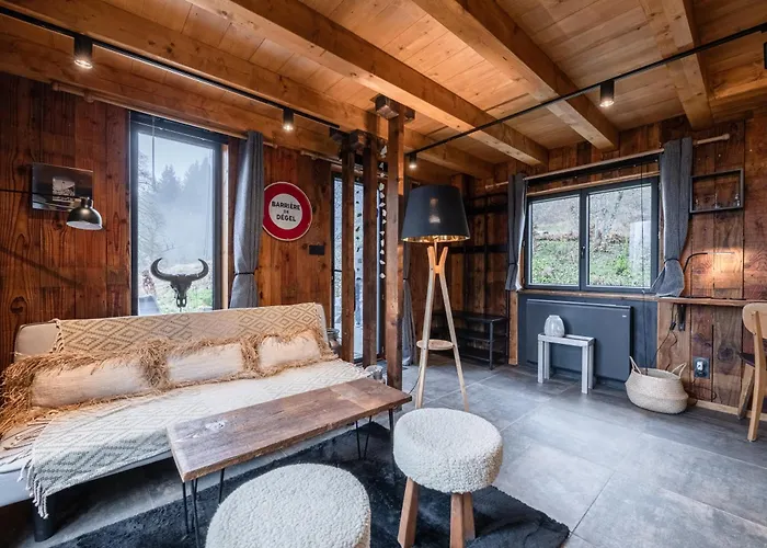 Шале Ski-in-out Face Au Montblanc & Bain Nordique Межев